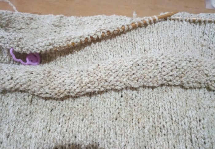 そろそろゴム編み様に2.0mmの輪針を注文しないといけないかなぁ