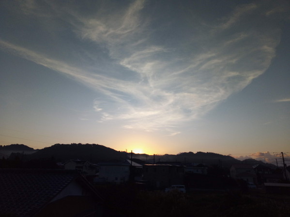 太陽の南回帰の旅も後一月余りです。寒さの後の春が楽しみ。