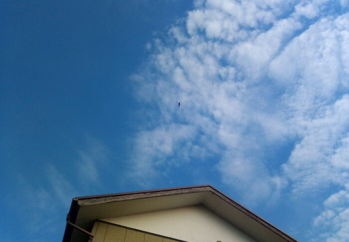 昨日朝のM5.3の地震被害を報道ヘリが撮影に5回も飛んで来ていました。